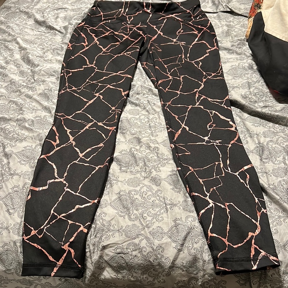 Stretchy yoga pants
